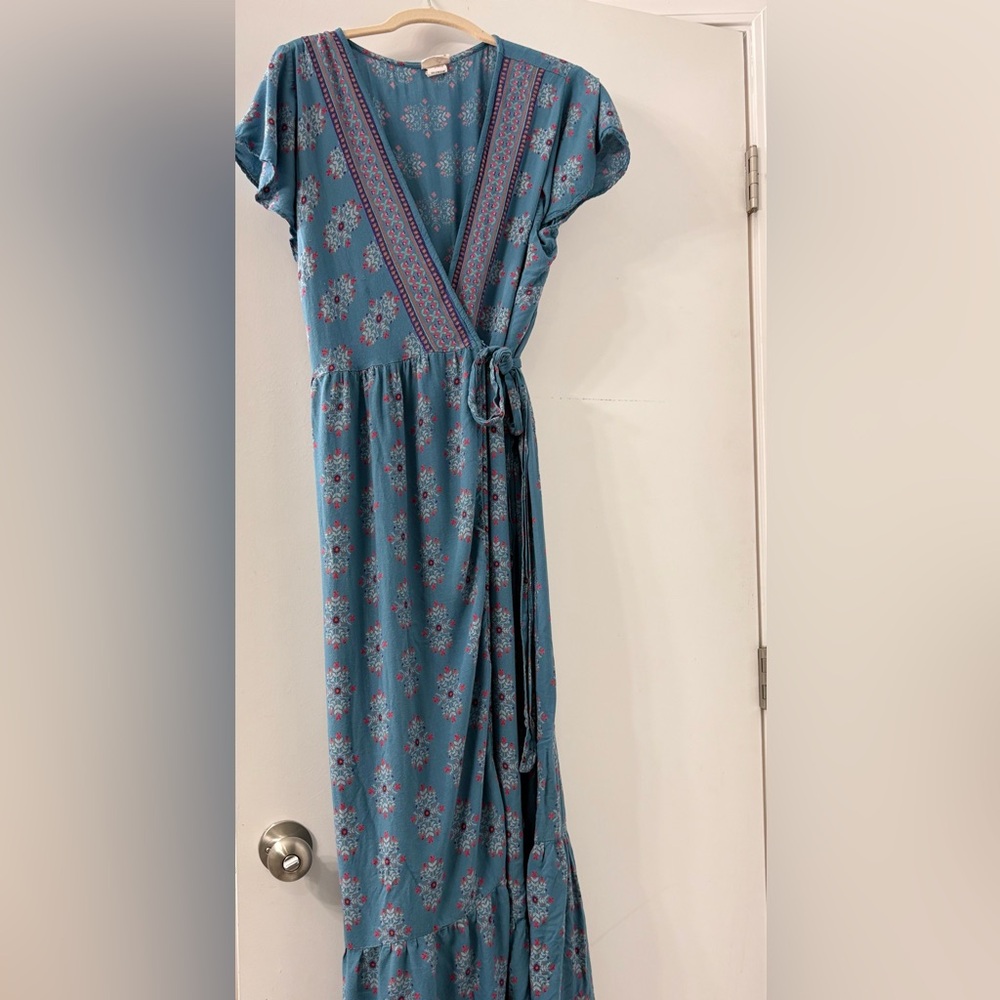 NATURAL LIFE Blue Floral Wrap Maxi Dress